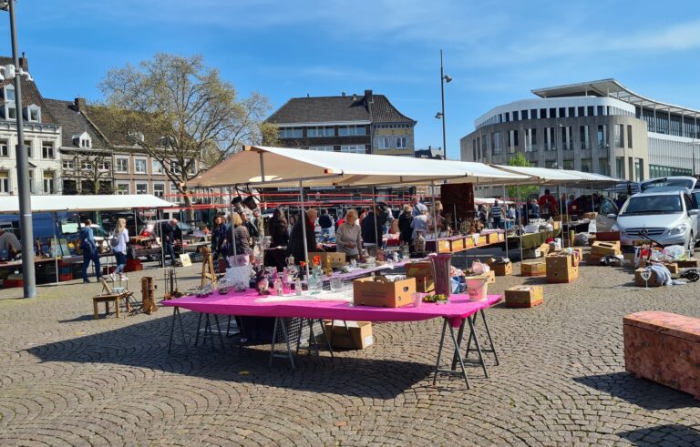 Bocktober Biertour — markt-eten in Enkhuizen