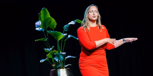 Levenscafé Enkhuizen – Leef je of word je geleefd? — lezing in Enkhuizen